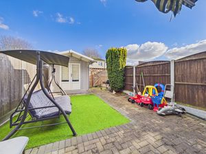 Photo 19- click for photo gallery